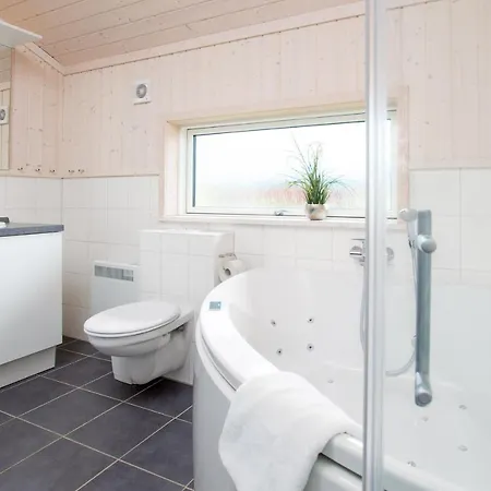 2 Sea C 68 بيت للعطل Großenbrode